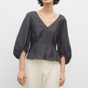Pitch Sleeve Blouse - New With Tags - NEVER WORN - Ebony